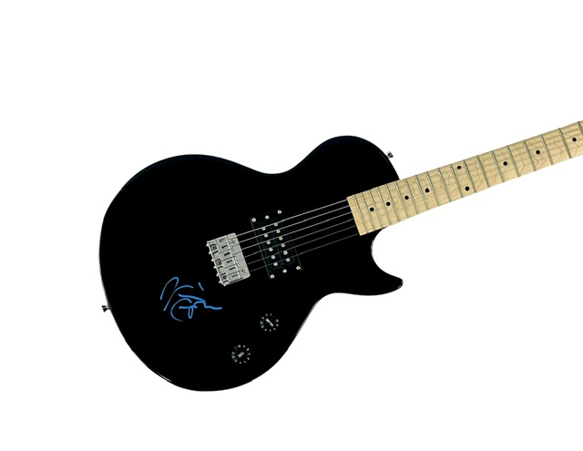 Vivian Campbell Signed Autographed Guitar Def Leppard BAS Beckett - Image 4