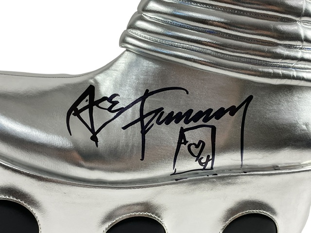 Kiss Ace Frehley Signed Autographed Display Costume Boot JSA COA - Image 2