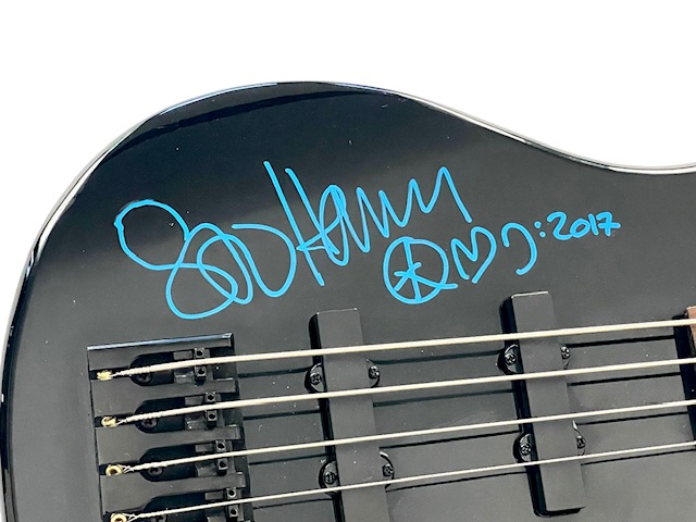 Stuart Hamm Signed Washburn The Hammer SHB30 Signature Model Guitar
