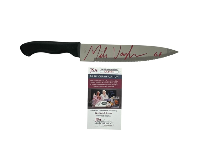 Mike Vaughn Signed Butcher Knife Scream TV Series Ghostface JSA