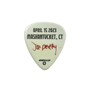 Joe Perry of Aerosmith Tour Issued Guitar Pick Foxwoods Casino Mashantucket CT