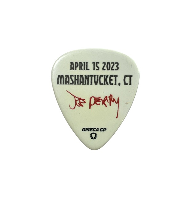 Joe Perry of Aerosmith Tour Issued Guitar Pick Foxwoods Casino Mashantucket CT