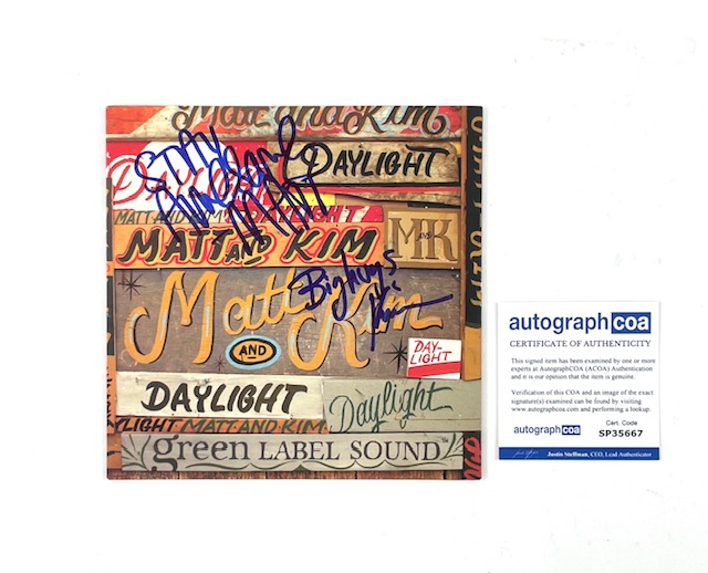 Matt and Kim Autographed Promo Daylight 7-Inch Vinyl Record ACOA