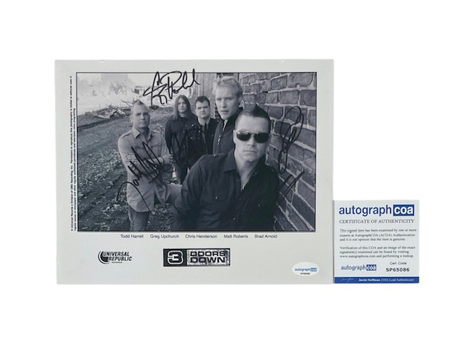 3 Doors Down Autographed 8x10 Promo Press Photo Brad Arnold COA