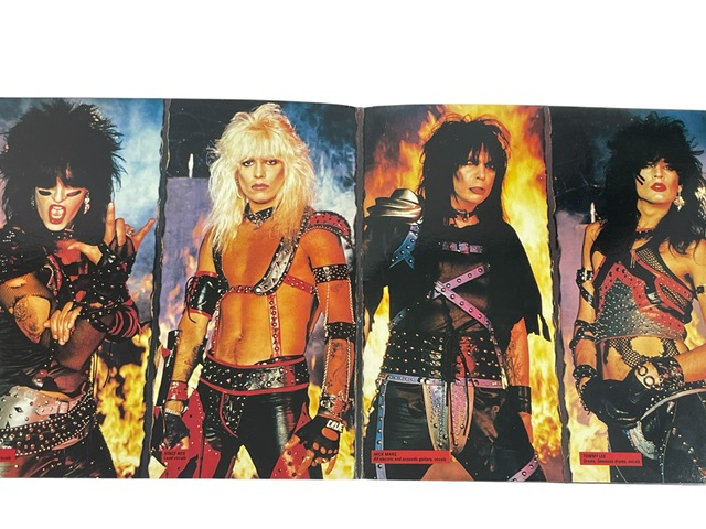 Mick Mars Rare Signed Mötley Crüe Shout at the Devil Vinyl Album - Image 2
