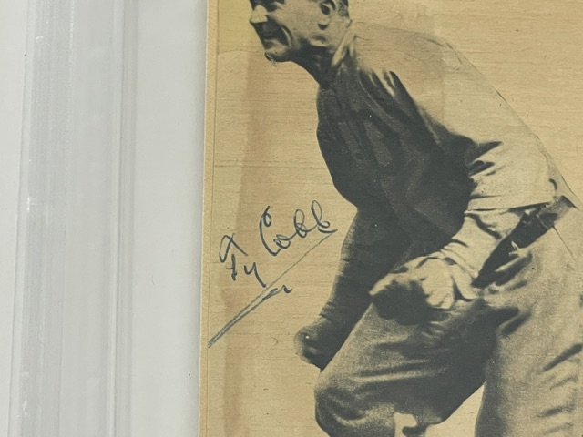 Ty Cobb Autographed Photo PSA DNA Encapsulated Detroit Tigers - Image 2